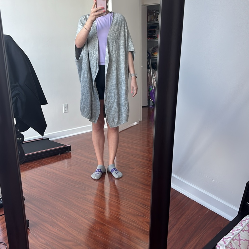 Athleta Size S sweater